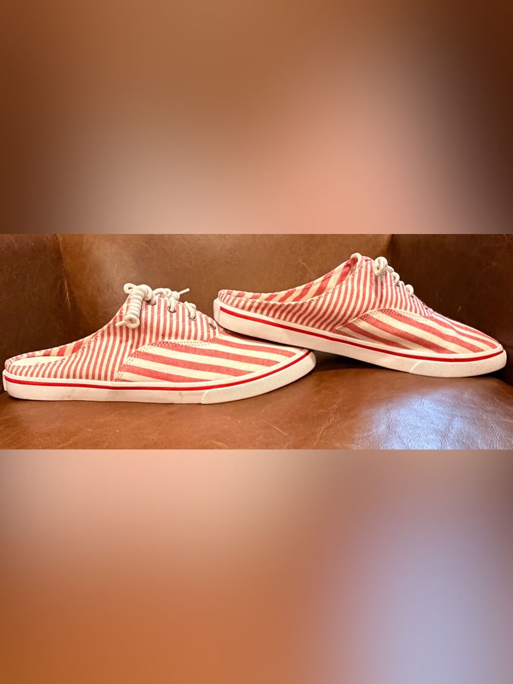Women's Ralph Lauren Jaida Red & White Slip-on Shoes 8.5 (B) - Picture 6 of 8